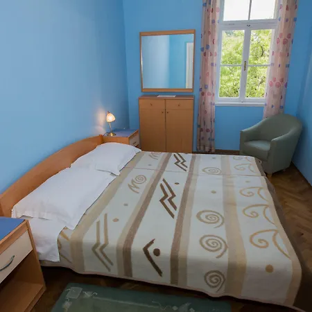 Apartamento Kirigin *