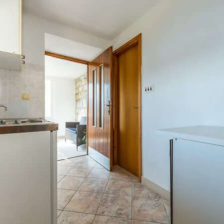 Apartamento Kirigin *