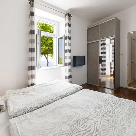 Apartment Kirigin